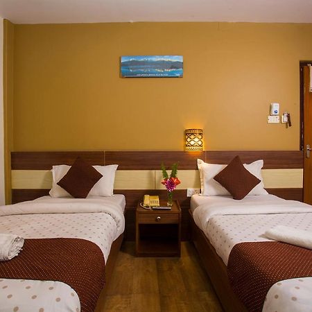Hotel View Point Pokhara Exterior foto