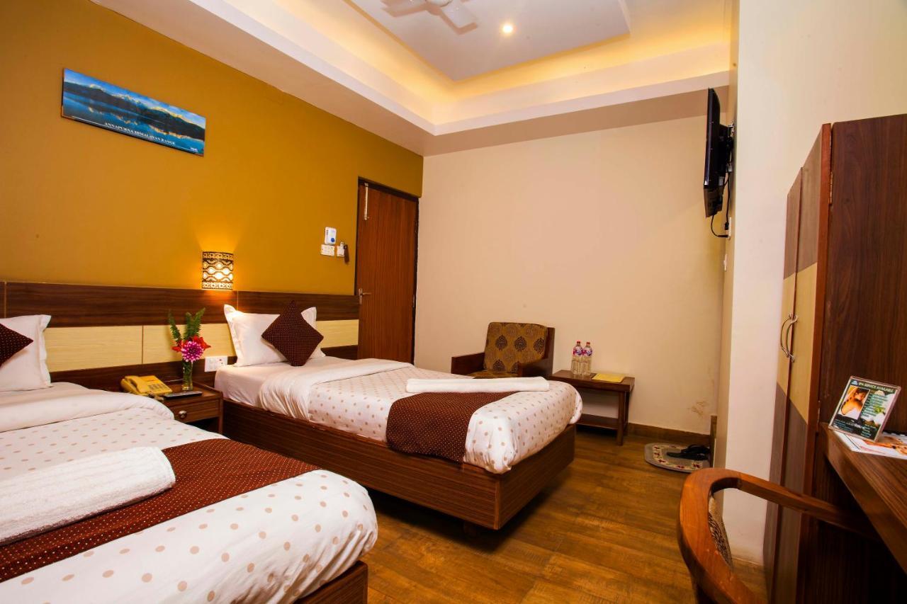 Hotel View Point Pokhara Exterior foto