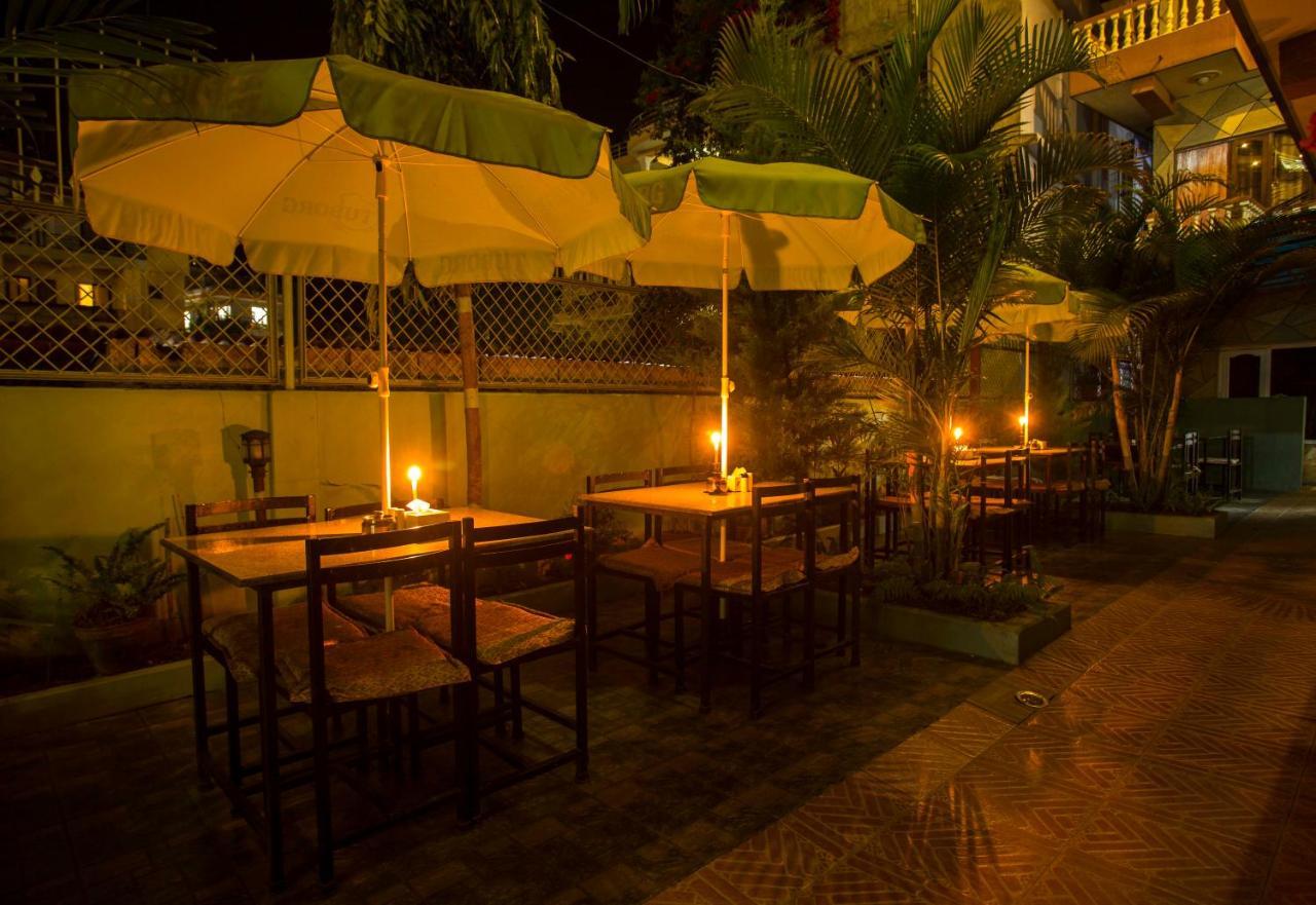 Hotel View Point Pokhara Exterior foto