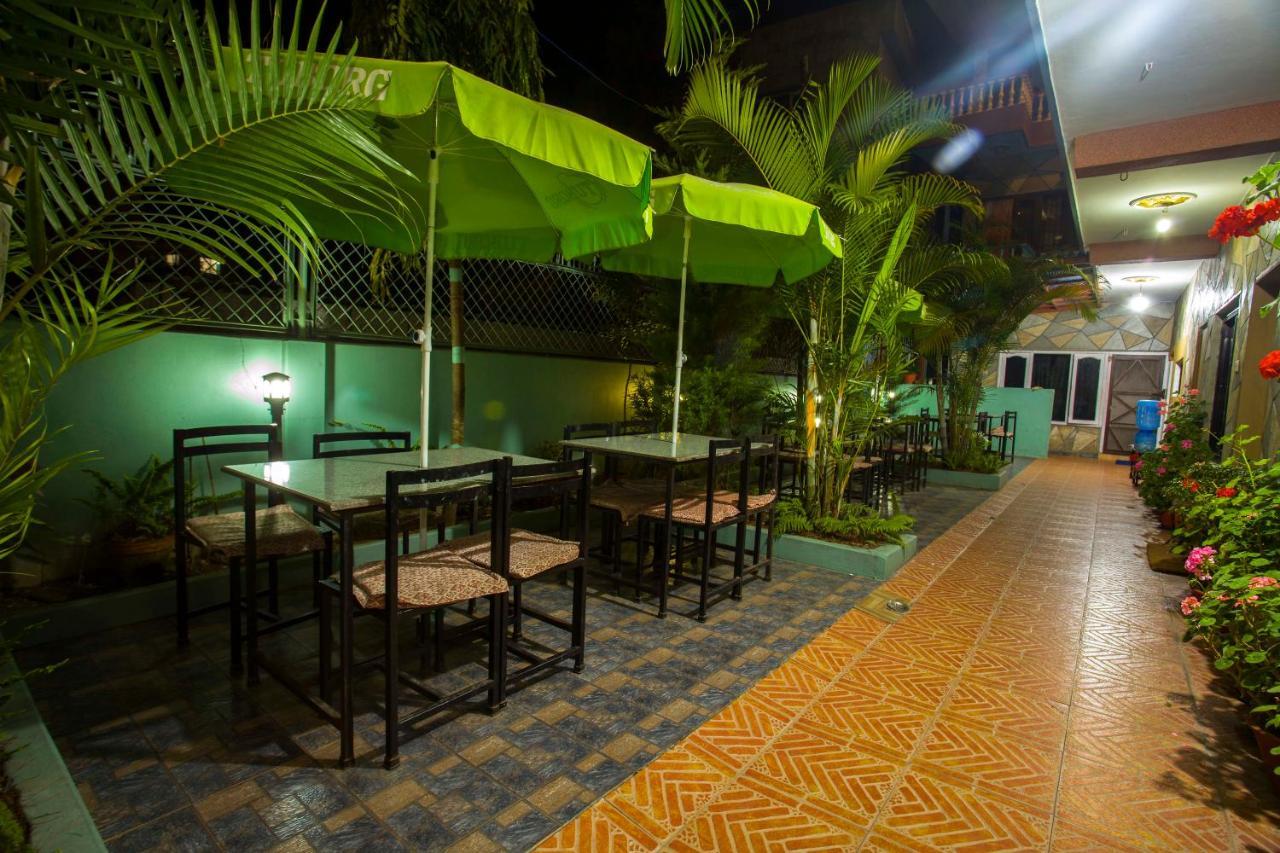 Hotel View Point Pokhara Exterior foto